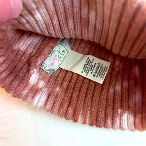 Free People knit hat